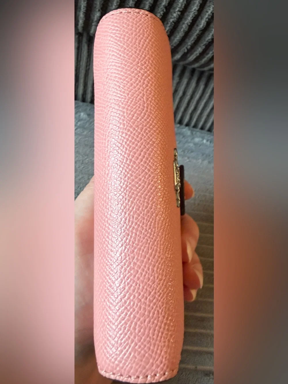 READ Coach Blush Pink Pebbled Leather Snap Wallet Crossgrain